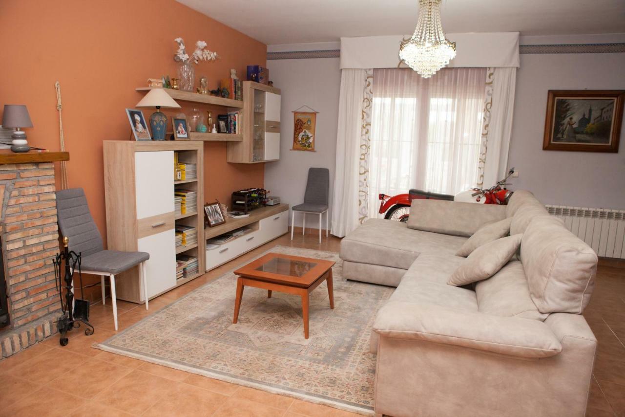 La Rosaleda De Orgaz Konuk evi Dış mekan fotoğraf